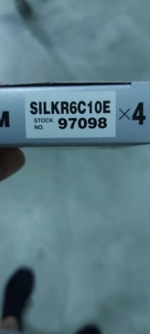 СВЕЧИ ЗАЖИГАНИЯ NGK SILKR6C10E 97098 4 ШТУКИ HYUNDAI KIA 