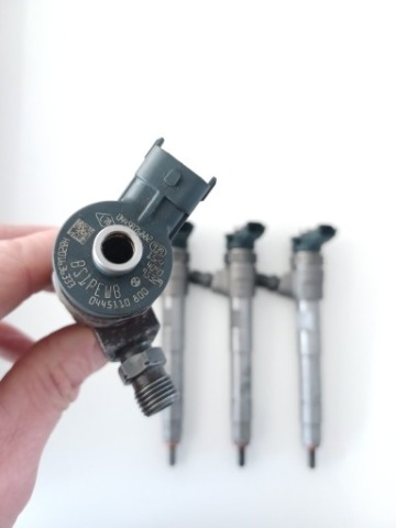 ФОРСУНКА ФОРСУНКИ RENAULT DACIA NISSAN MERCEDES 0445110800 
