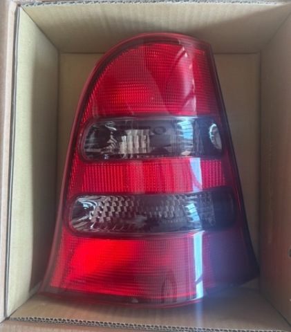 ФАРА ЗАДНЯ ПРАВА MERCEDES A КЛАСС W168 НОВА A1688200264 