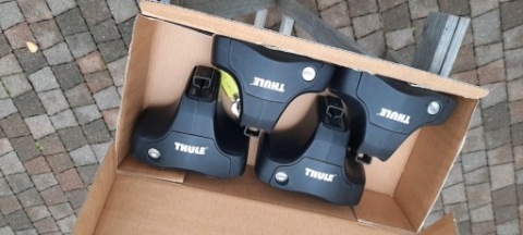 ЛАПИ THULE 754 NA ПЛОСКЕ ДАХУ DO KITOW 1XXX 