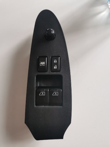 CONTROL REMOTO /PANEL DIRECCIÓN SZYBAMI NISSAN 370Z  