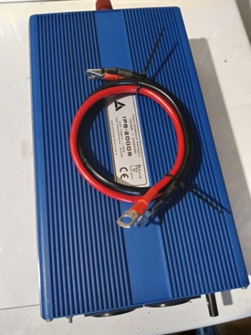 ПРЕОБРАЗОВАТЕЛЬ AZO IPS 12V 2000W ECO MODE 