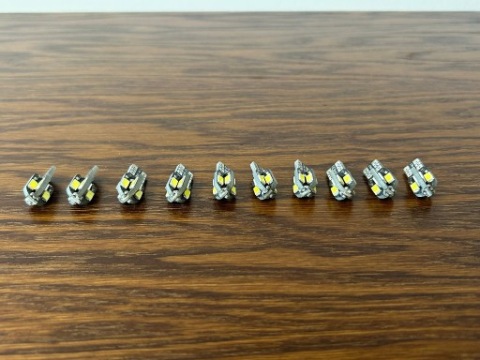 LED (СВІТЛОДІОД) (СВІТЛОДІОД) ZAROWECZKI T10 W5W LED (СВІТЛОДІОД) (СВІТЛОДІОД) 12V КОЛІР БІЛИЙ 4014 9SMD 