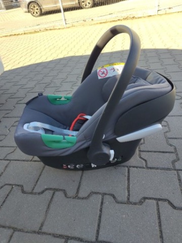 Cybex aton B2 i-size