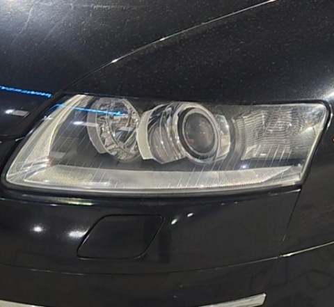 ФАРИ КОМПЛЕКТ AUDI A6 C6 2007 РІК 