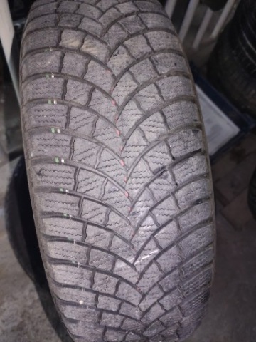 КОМПЛЕКТ ШИН ЗИМОВИХ BRIDGESTONE BLIZZAK 195/65 R15 | DOT 3720 4 ШТУКИ 