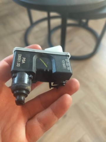 СЕРВОПРИВІД КРИШКИ ПАЛИВА DS7 PSA D6551.00 131931 