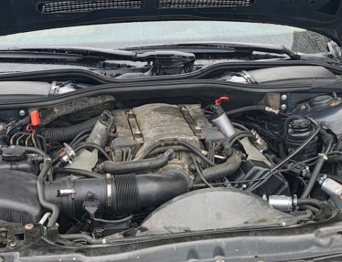 МОТОР NA ЗАПЧАСТИ N62B36 Z BMW E65 2002R ЦЕНА ZA НАСОС УСИЛИТЕЛЯ 