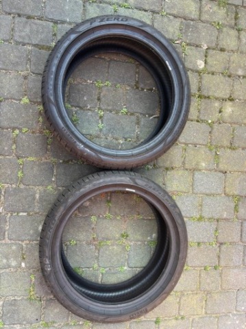 Pirelli P Zero PZ4 225/40/19 93Y