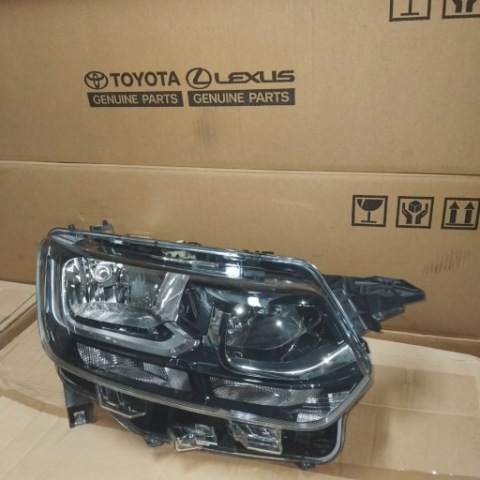 TOYOTA PROACE CITY ФАРА ПРАВИЙ ПЕРІД ПРАВА ПЕРЕДНЯ 73278215 9835780580 