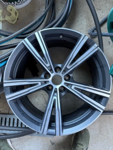 BMW INDIVIDUAL 3 G20 G21 ДИСК 8JX19 ET27 8089896 