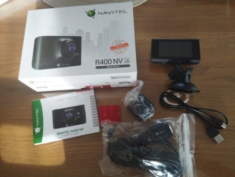 ВІДЕОРЕЄСТРАТОР NAVITEL R400 NV ПОВНИЙ HD – КОМПЛЕКТНИЙ КОМПЛЕКТ 