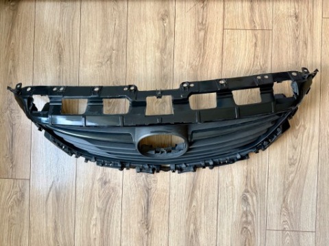 РЕШІТКА ВПУСК ПОВІТРЯ MAZDA 6GJ OEM 