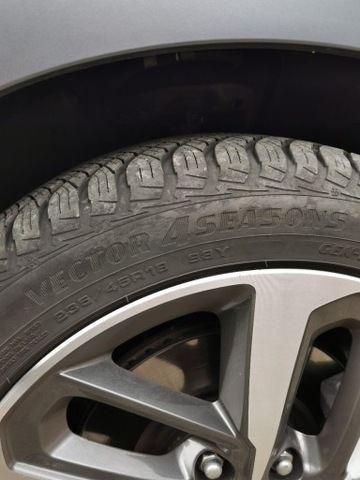 КОМПЛЕКТ ШИН GOODYEAR VECTOR 4 SEASONS 235/45R18 фото