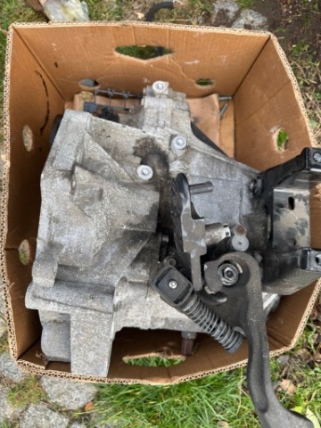 КОРОБКА ПЕРЕДАЧ 02T301103 AC VW AUDI SKODA SEAT 