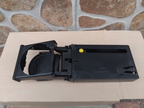 КРІПЛЕННЯ NA ЧАШКА AUDI A3 8L РЕСТАЙЛ 8L0862534C CUP HOLDER 