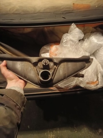 БАЧОК РОЗШИРЮВАЛЬНИЙ BMW 5 E34 7 E32 