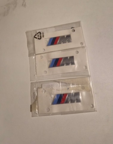 ОРИГІНАЛЬНИЙ ЕМБЛЕМА BMW M ЛОГОТИП КРИЛА OE 51148058881 – 3 SZT. 