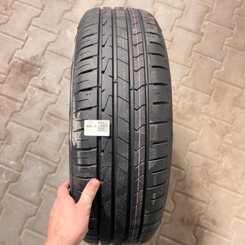 HANKOOK VENTUS PRIME 3X 215/65 R 17. ДИСК ET 38 5X112 