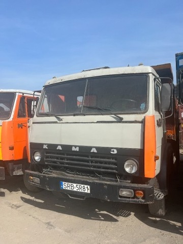 CAMIÓN VOLCADOR KAMAZ 55111  