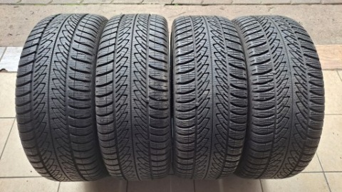 225/40 R18 GOODYEAR ULTRAGRIP 8 PERFORMANCE ШИНЫ ЗИМНИЕ 
