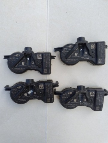 JEEP CHRYSLER PACIFICA - ДАТЧИКИ TMPS ТИСКУ W KOLACH 433 68313387AB 