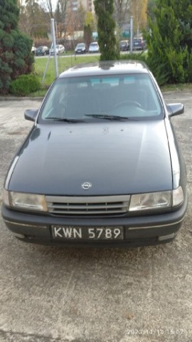 Opel Vectra A-CC z 1989r.,poj.1984cm3