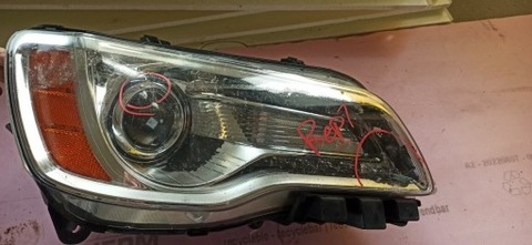 FARO DERECHA CHRYSLER 300C 2011-2014 EE.UU.  