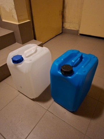 kanister, baniak, pojemnik, bańka, zbiornik, beczka 20l