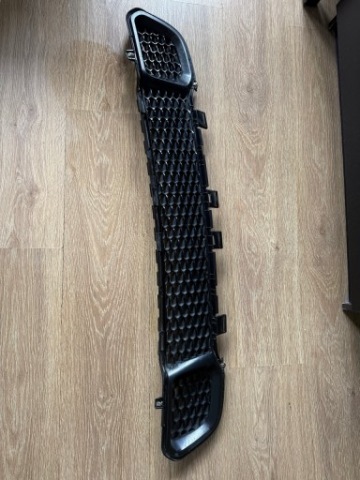 РЕШІТКА РАДІАТОРА БАМПЕРА JEEP CHEROKEE KL 68203216AA 