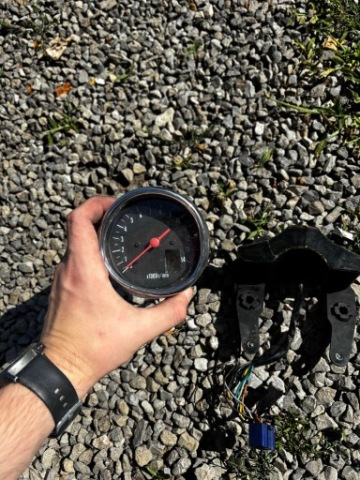 ПАНЕЛЬ ПРИЛАДІВ BANDIT 600N 95-99 