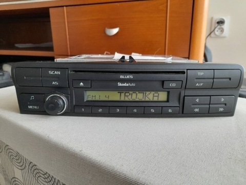 RADIO SKODA BLUES CD MP3 OCTAVIA II YETI RAPID  