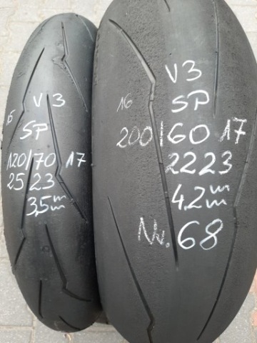 ШИНИ МОТОЦИКЛЕТНІ PIRELLI DIABLO SUPERCORSA V3 SP 120 70 17 200 60 17 
