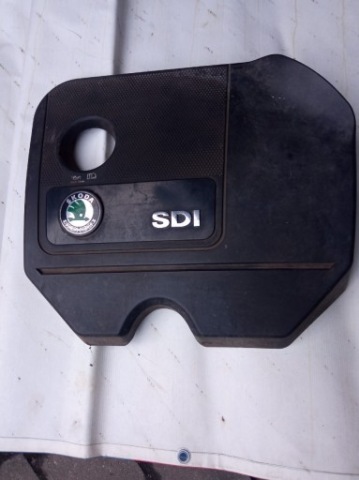КРИШКА ДВИГУНА SKODA FABIA 1.9 SDI OE 038103925BA 