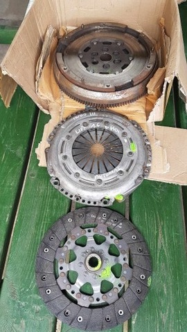 CITROEN PEUGEOT 1.6 E-HDI  CLUTCH DUAL-MASS LUK  