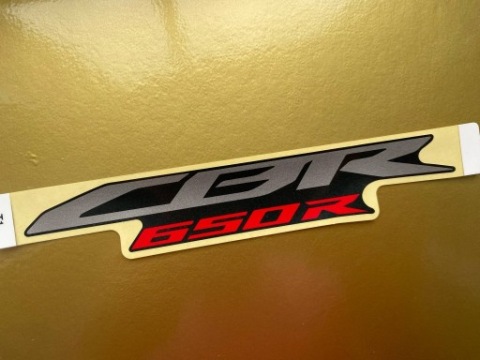 HONDA CBR650R НАКЛЕЙКА NA БІЧНА OWIEWKE 86641-MKN-D10ZB 19-20 OE 