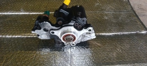 НАСОС ПАЛИВНА FORD НАСОС 9424A050A 