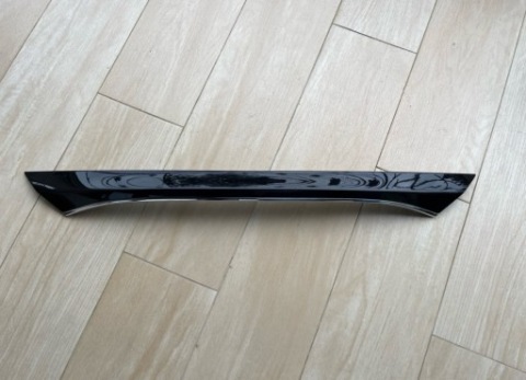 НАКЛАДКА НАКЛАДКА КРИШКИ БАГАЖНИКА INFINITI QX30 Q30 908165DJ0A ОРИГІНАЛ 