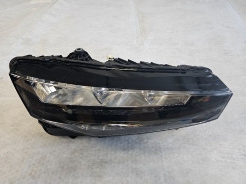 ФАРА ПРАВИЙ 655941016 + РЕШІТКА SKODA SCALA, SKALA РЕСТАЙЛ ХОРОШИЙ СТАН 