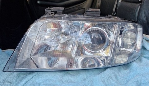 FAROS BI-XENON A6 C5  