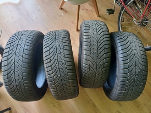 ШИНИ ЗИМОВІ KUMHO 215/55/17 ЯК НОВЕ 