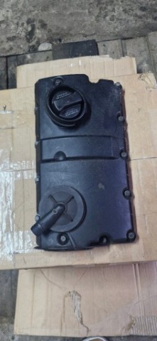 КРИШКА КЛАПАНІВ ПАСАТ AUDI 1.9/2.0 TDI 038103475 