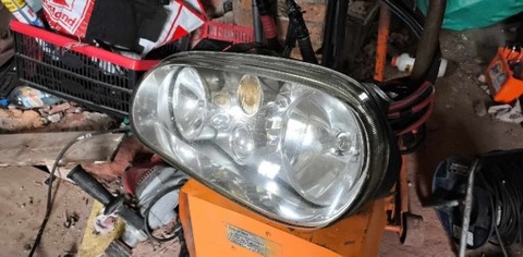 FAROS PARTE DELANTERA GOLF IV ORI VALEO  