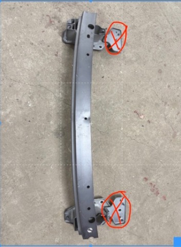 ПЕРЕКЛАДИНА БАМПЕРА ПЕРЕДНЕГО MASERATI LEVANTE 673007200 