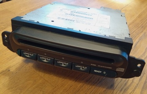 ЧЕЙНДЖЕР CD CHRYSLER 300M P04858522AF 