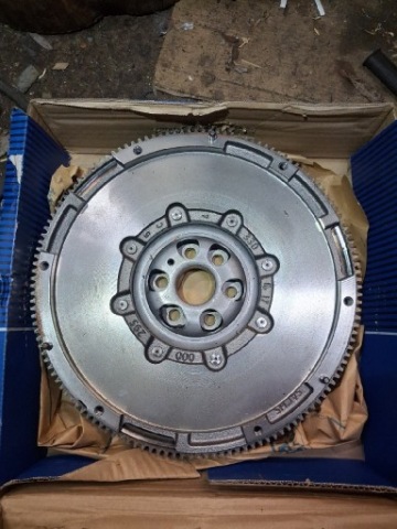 SACHS 2294 000 514 КОЛЕСО МАХОВИК 