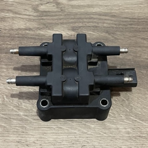 КОТУШКОЮ ЗАПАЛЮВАННЯ 04609103AB DODGE CHRYSLER JEEP 