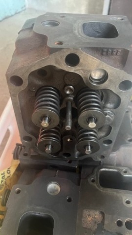 ГБЦ DO ДВИГУНА D28 MAN 6 SZT. 