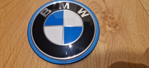 ЯК НОВИЙ ОРИГІНАЛЬНИЙ ЗНАЧОК ЕМБЛЕМА КРИШКИ БАГАЖНИКА 74MM BMW X1 U11 / 5A24578 