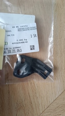 КРІПЛЕННЯ КРІПЛЕННЯ ВИХЛОПУ КЕРМА ПОВІТРЯ A 218 524 0840 MERCEDES OEM 